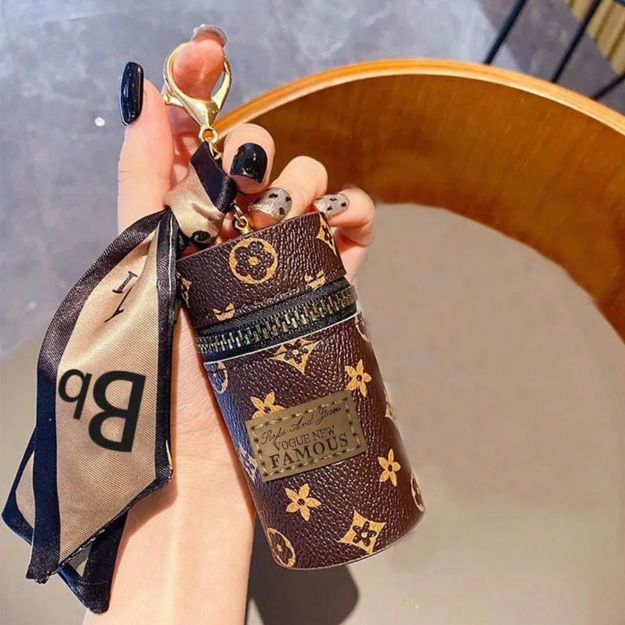 Vintage Brown Monogram Print C - Monogram Keychain Leather recensione e prezzo