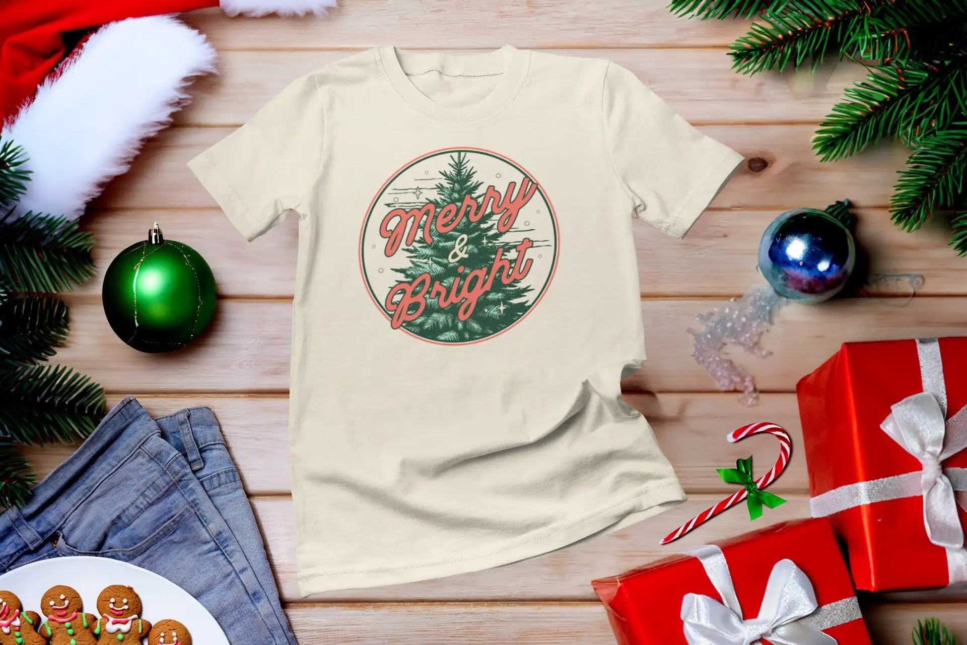 Merry and BrighT T Shirt Trees - Family Tree Print recensione e prezzo