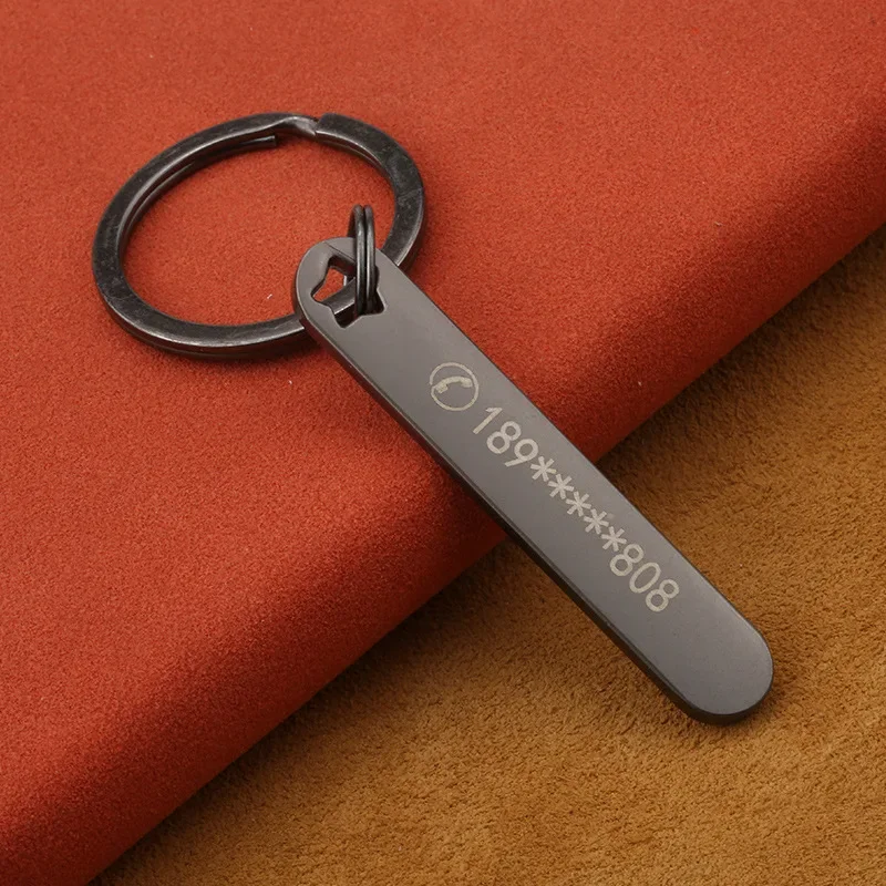Custom Keychain with Free Engr - Initial Ring Custom recensione e prezzo