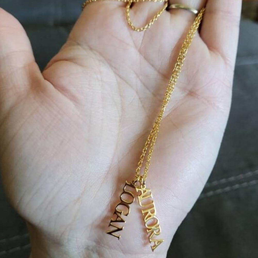 Custom Multiple Name Necklace  - Birth Flower Necklace recensione e prezzo