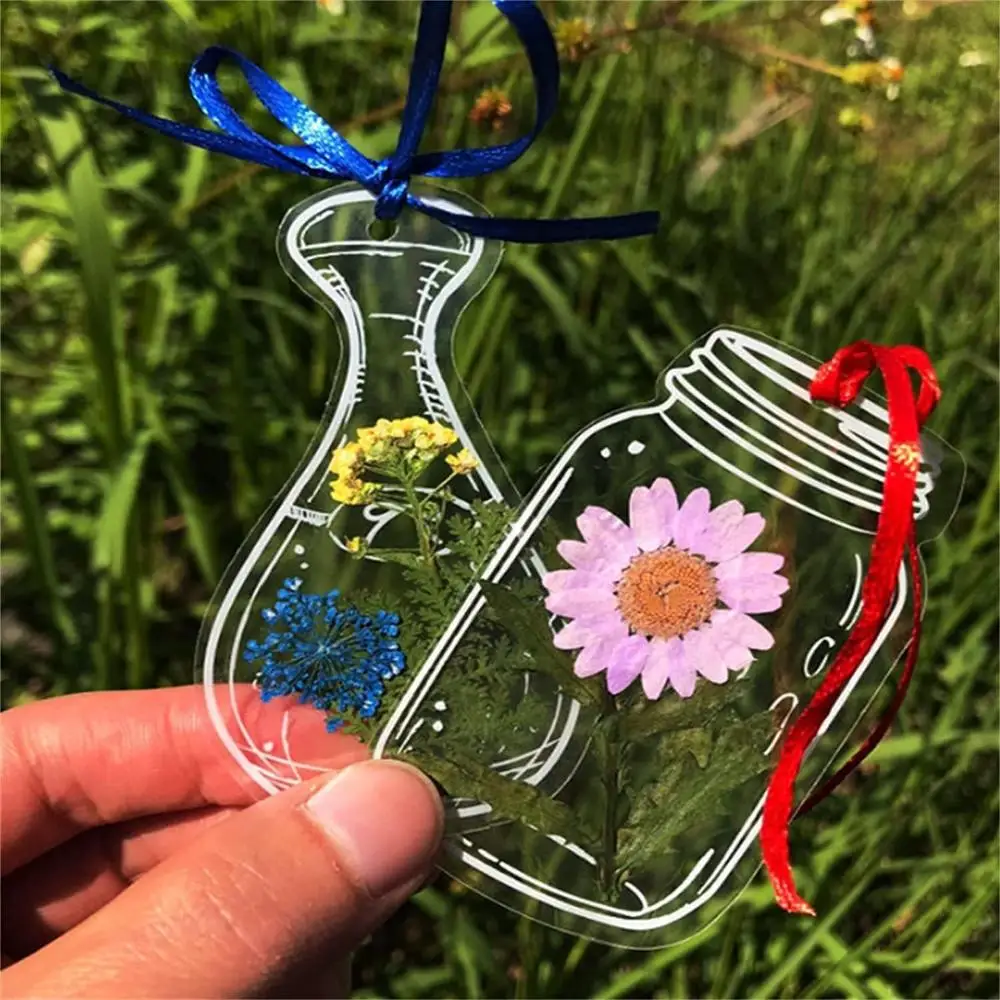 Wishing Bottle Pattern Pressed - Dried Flower Bookmark recensione e prezzo