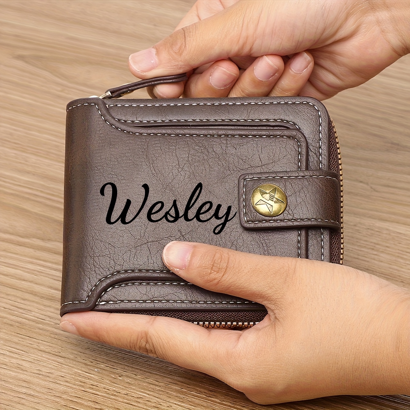Custom Name Men's Wallet Gift  - Personalized Name Box recensione e prezzo