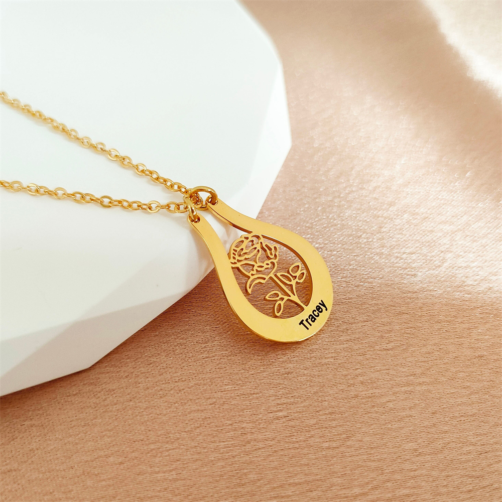 Engraved Name Birth Flower Nec - Birth Flower Necklace recensione e prezzo