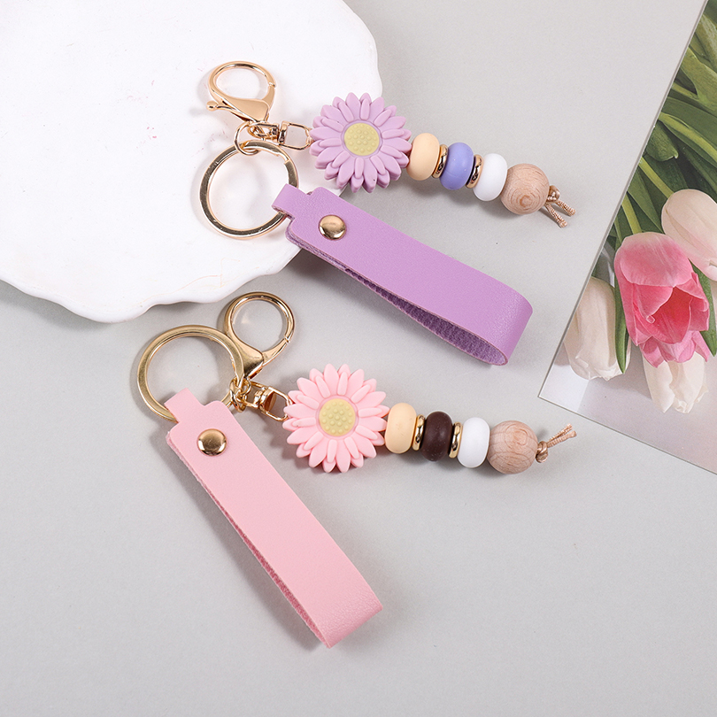 Daisy Pendant Custom Text Keyc - Initial Ring Custom recensione e prezzo